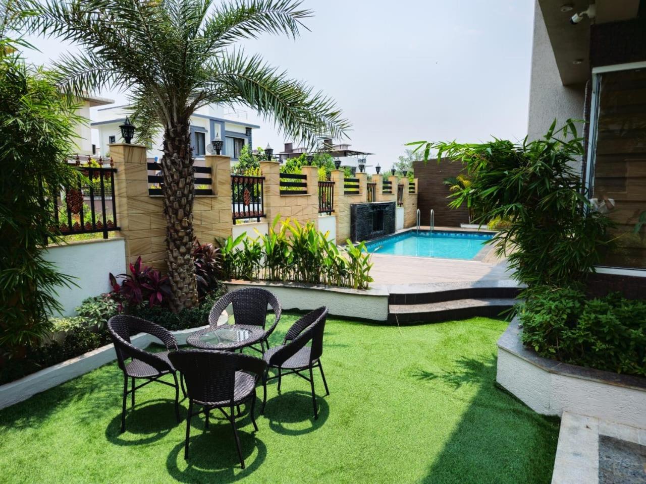 Premium Chalet Lonavala Ngoại thất bức ảnh