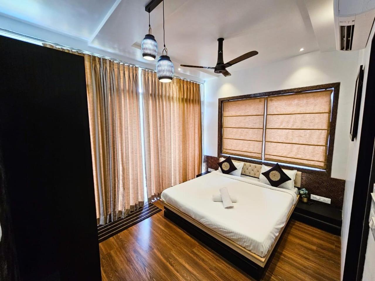 Premium Chalet Lonavala Ngoại thất bức ảnh